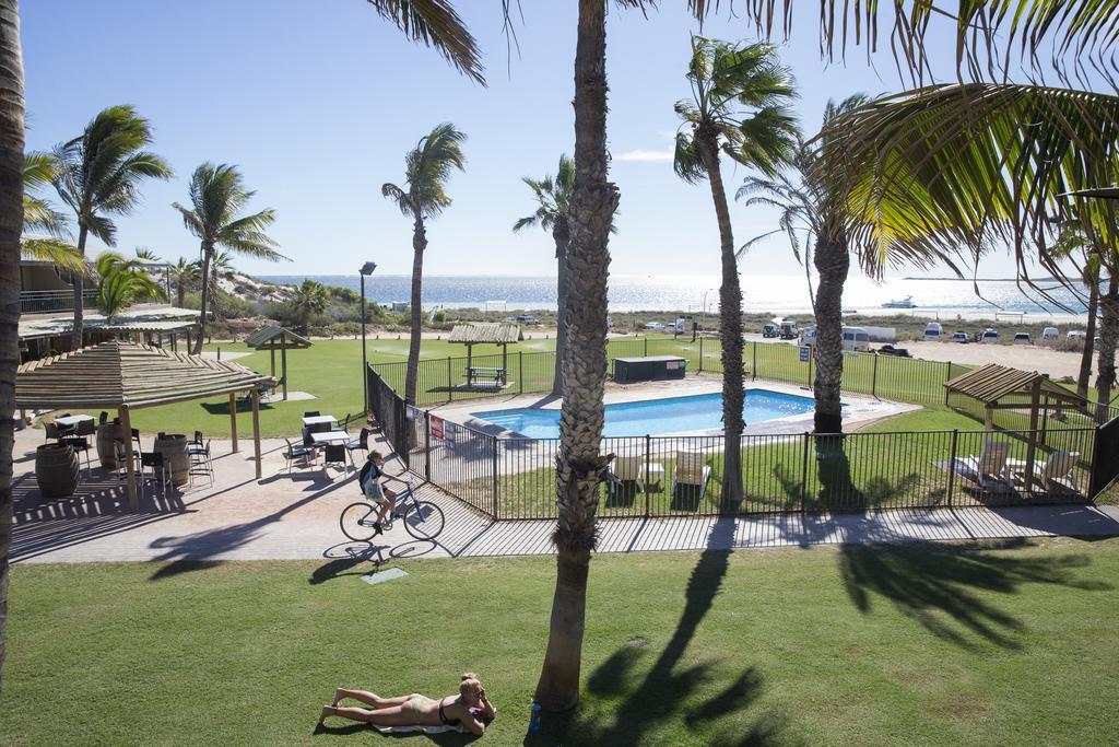 Ningaloo Reef Resort Корал-Бэй Экстерьер фото